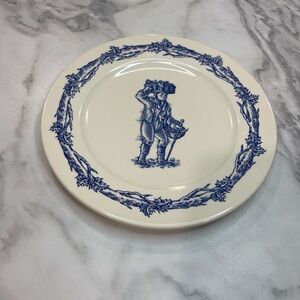 Williams Sonoma Blue and Cream Plate with Leaf Border